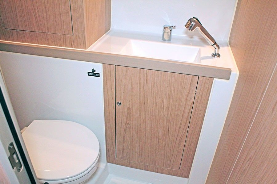 Аренда яхты - Beneteau Oceanis 41.1 на Майорке - 750€ - Ref: 9707 фото 9