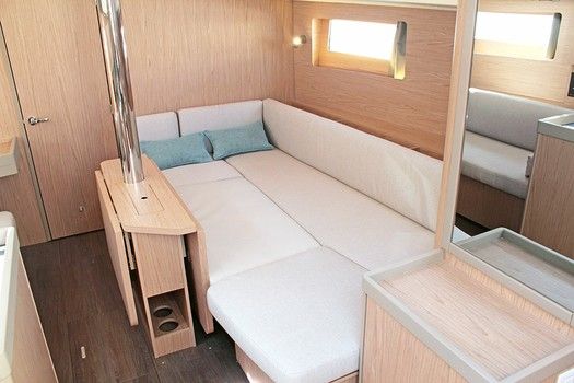 Аренда яхты - Beneteau Oceanis 41.1 на Майорке - 750€ - Ref: 9707 фото 12