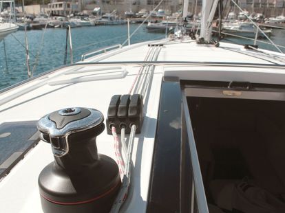 Аренда яхты - Beneteau Oceanis 41.1 на Майорке - 750€ - Ref: 9707 фото 3