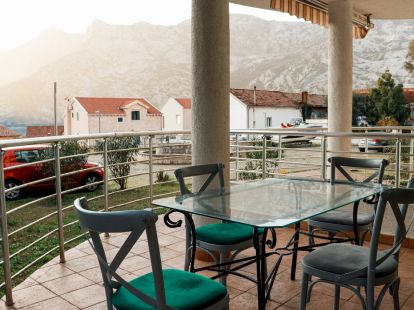 Apartments in Kotor, Montenegro for 175 000€ (ID:77311)