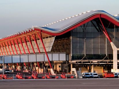 Transfer to Madrid from the airport (ID:9739)