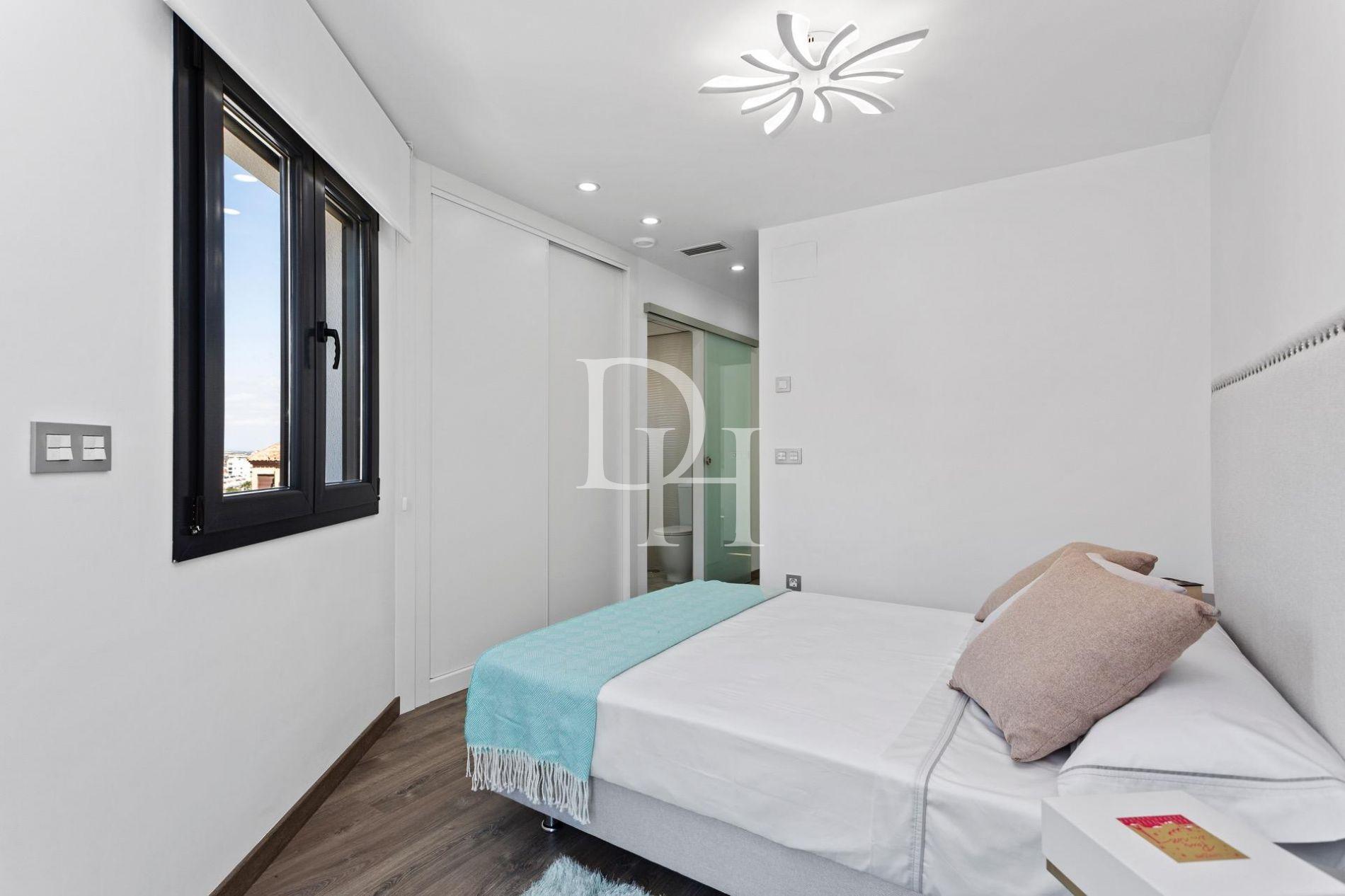 Дом / Вилла, Испания, регион Валенсия, Торревьеха, 660 000 € фото 5