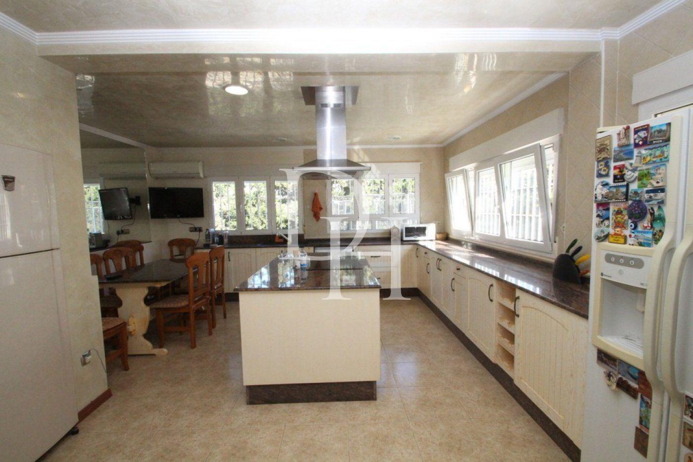 Дом / Вилла, Испания, регион Валенсия, Торревьеха, 1 250 000 € фото 14