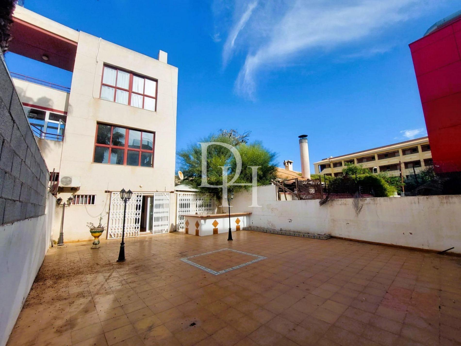 Коммерческая / Ресторан, Испания, регион Валенсия, Торревьеха, 95 000 € фото 2