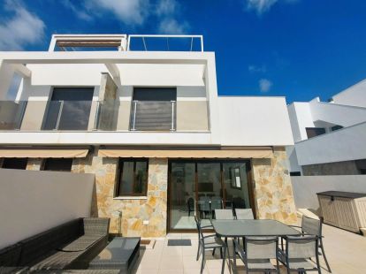 Дом / Таунхаус, Испания, регион Валенсия, Торревьеха, 279 000 € фото 4