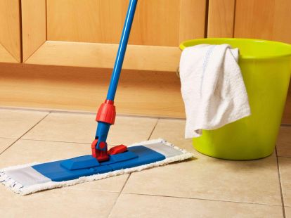 Floor cleaning (ID:9814)