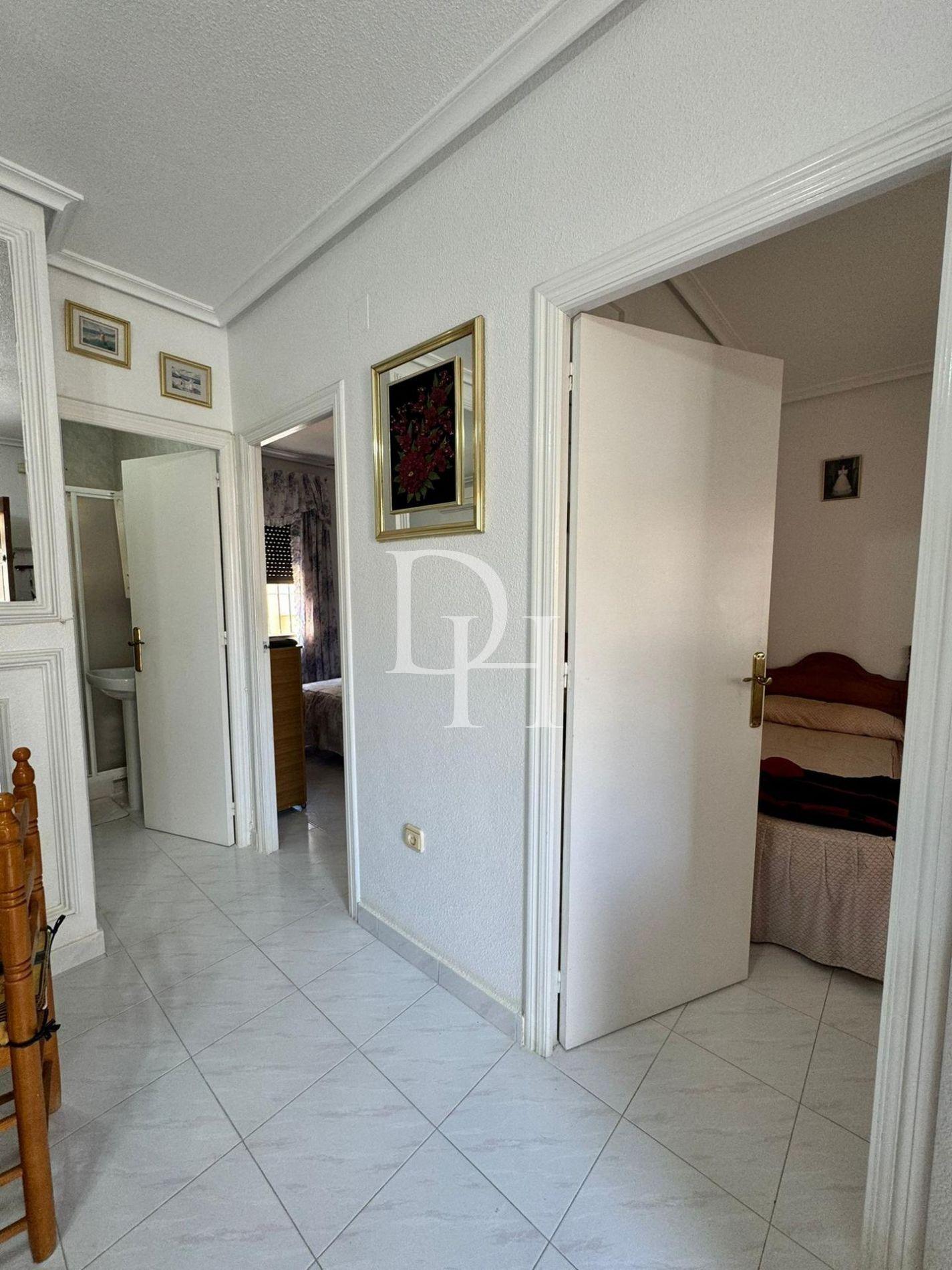 Дом / Таунхаус, Испания, регион Валенсия, Торревьеха, 144 000 € фото 8