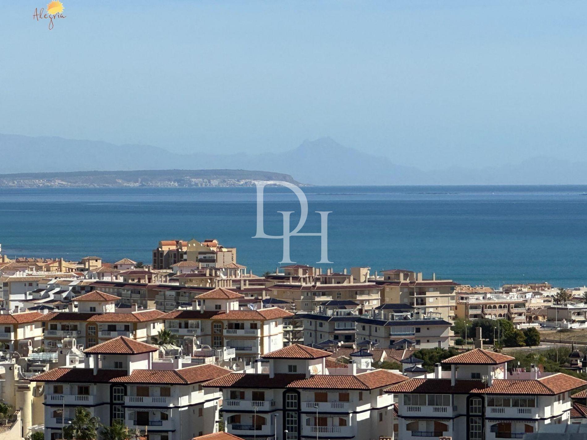 Appartement / Penthouse, Spanien, region Valencia, Torrevieja, 109 900 € foto 3