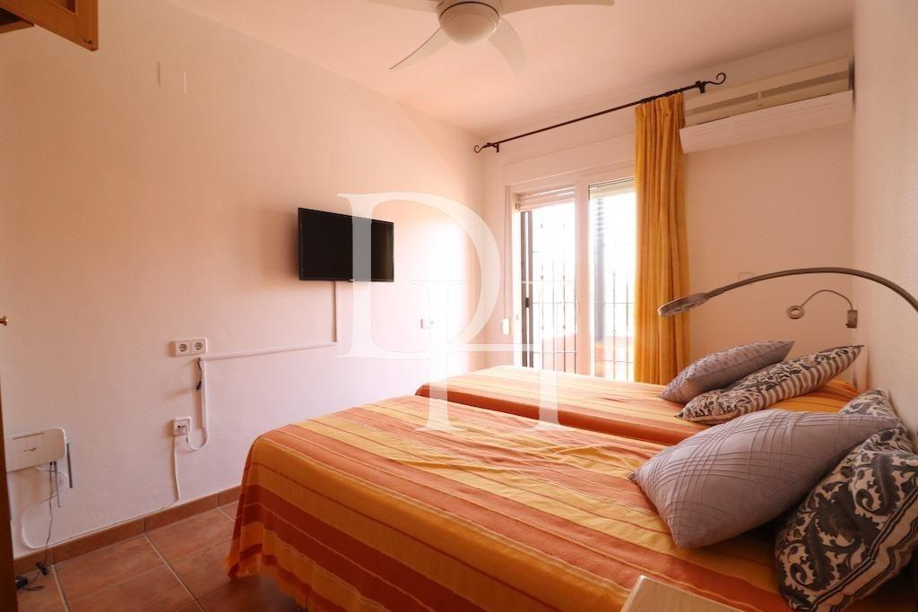 House / Townhouse, Spain, Valencia region, Torrevieja, 340 000 € photo 14