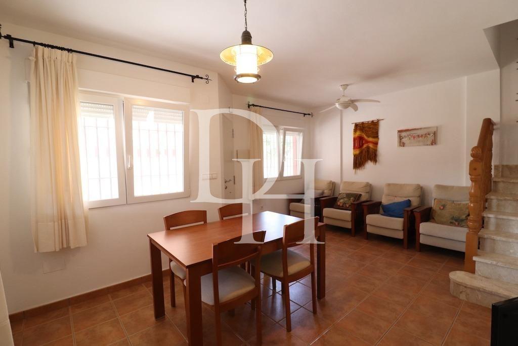 House / Townhouse, Spain, Valencia region, Torrevieja, 340 000 € photo 9