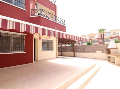 House / Townhouse, Spain, Valencia region, Torrevieja, 340 000 € photo 1