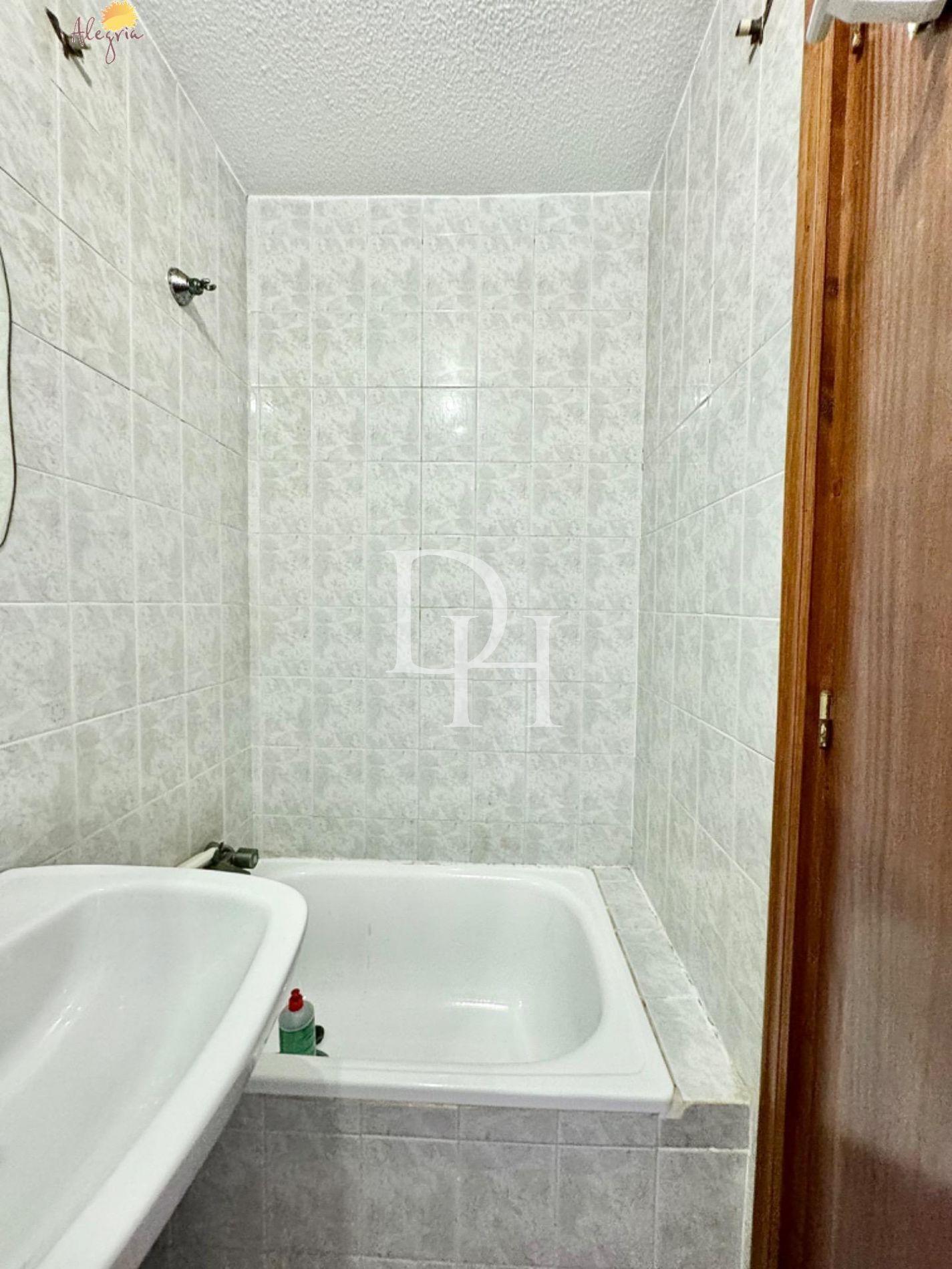 Апартаменты, Испания, регион Валенсия, Торревьеха, 58 000 € фото 13