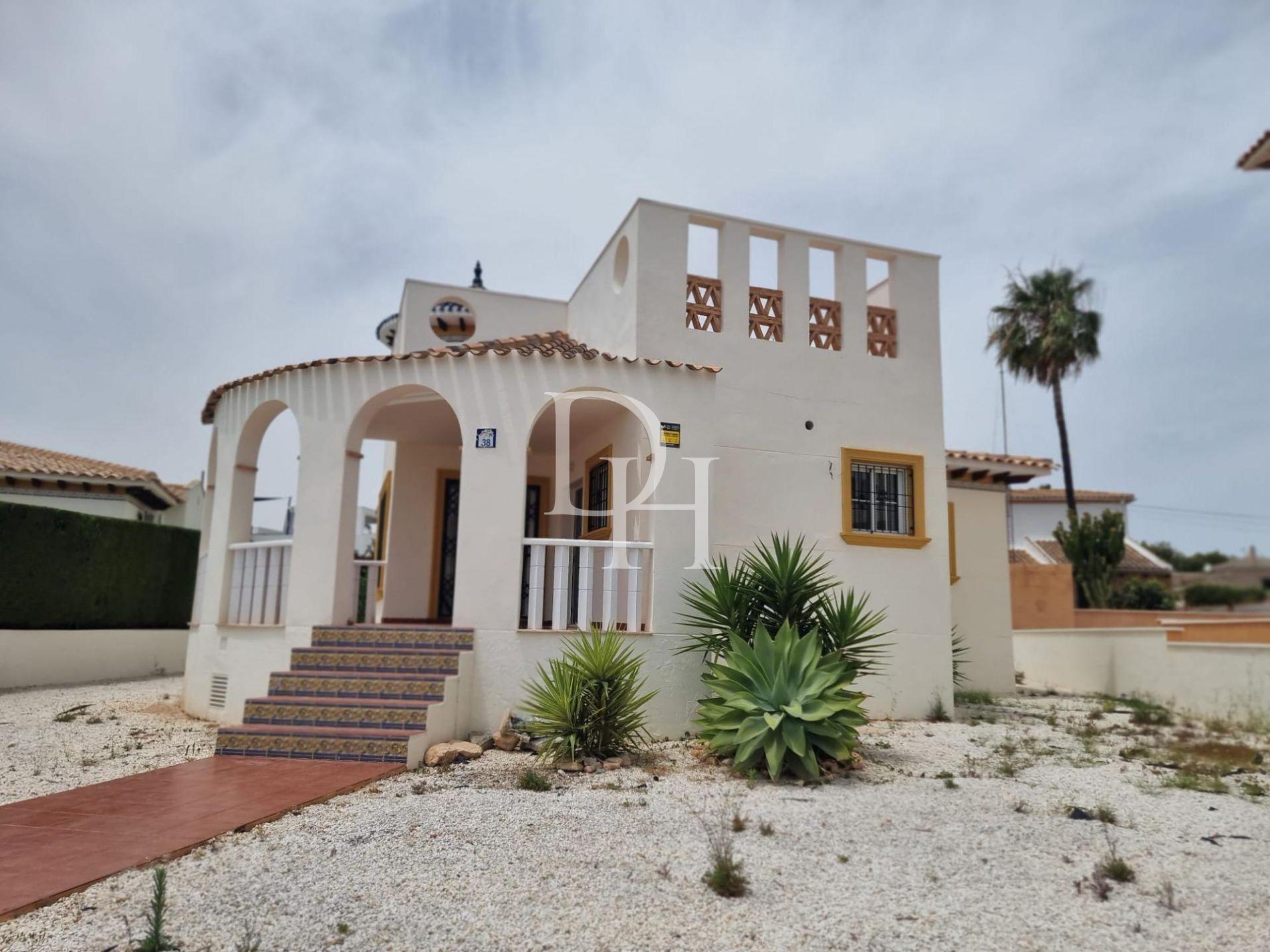 Дом / Вилла, Испания, регион Валенсия, Торревьеха, 319 900 € фото 1