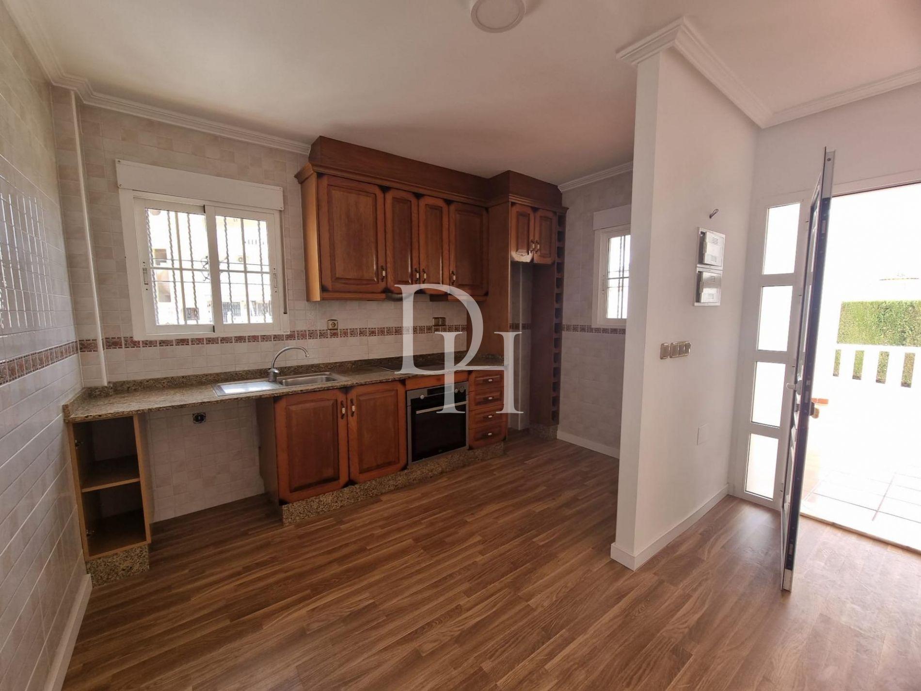 Дом / Вилла, Испания, регион Валенсия, Торревьеха, 319 900 € фото 11