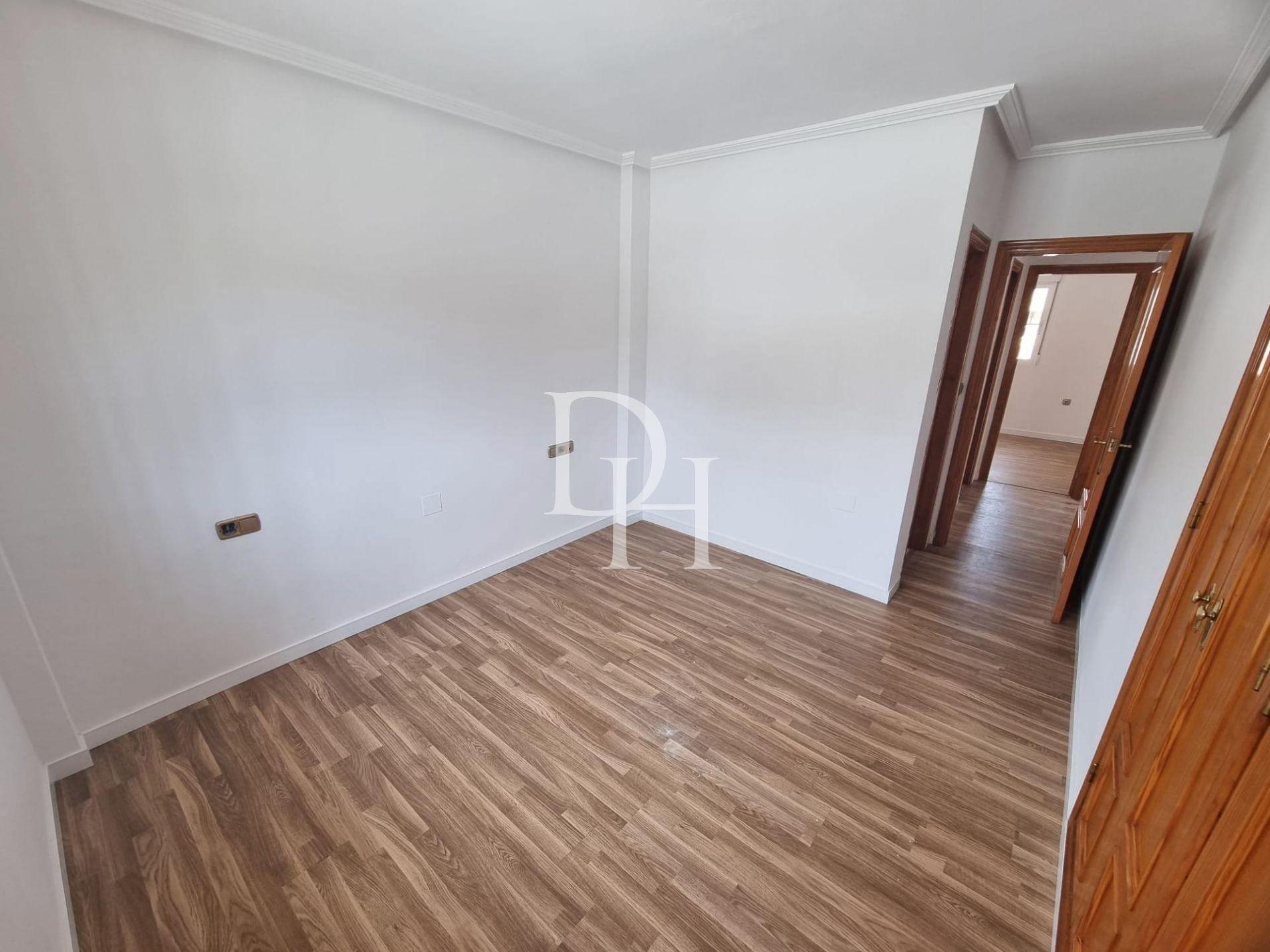 Дом / Вилла, Испания, регион Валенсия, Торревьеха, 319 900 € фото 14