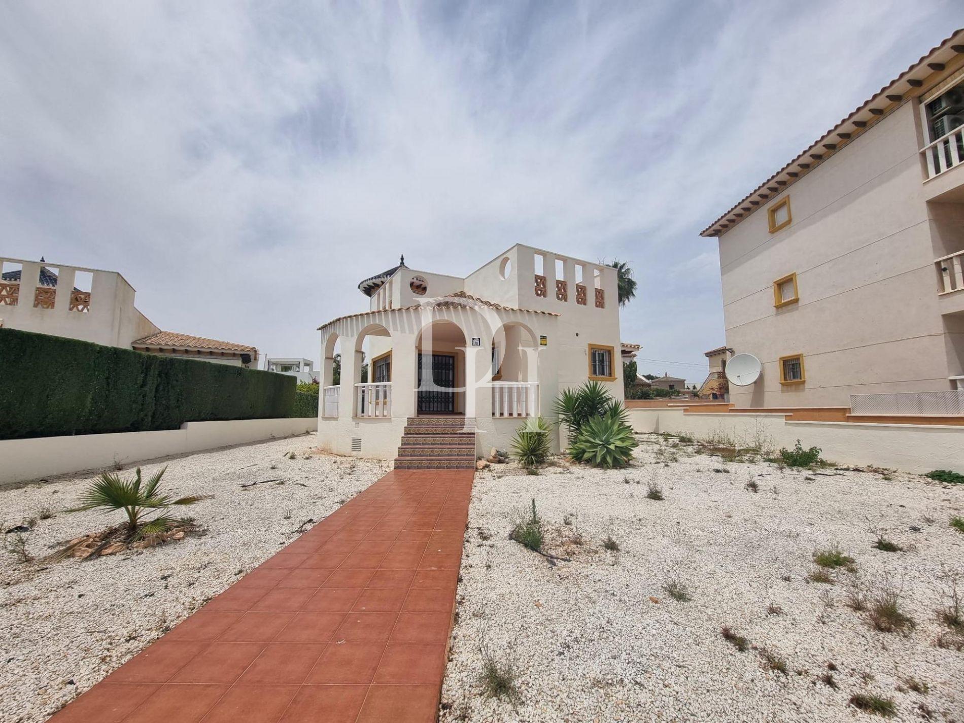 Дом / Вилла, Испания, регион Валенсия, Торревьеха, 319 900 € фото 2