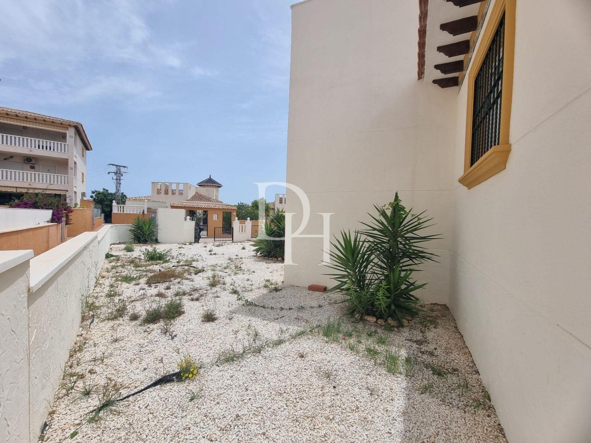 Дом / Вилла, Испания, регион Валенсия, Торревьеха, 319 900 € фото 3