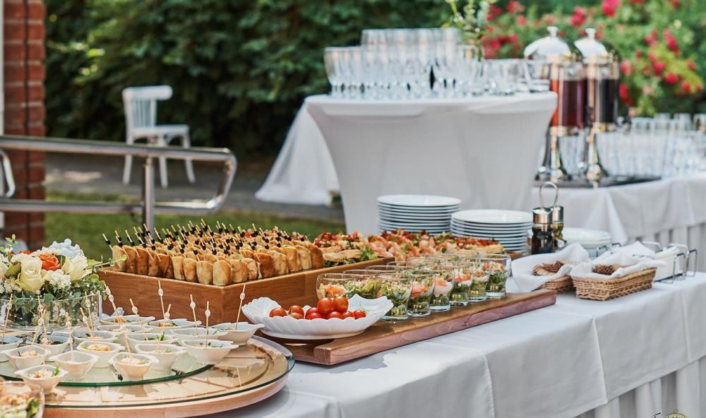 Ресторан выездного обслуживания в Дубае - Ref: 10095 фото 1