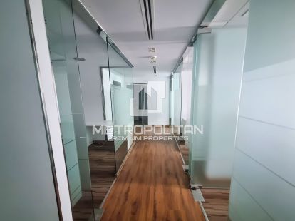 В престижном здании Executive Tower D (Aspect Tower) в Дубае - 340000Dh - Ref: 10162 фото 6