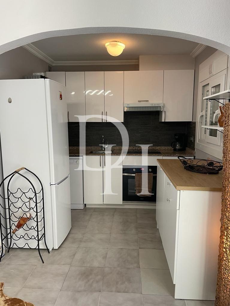 Дом / Таунхаус, Испания, регион Валенсия, Торревьеха, 185 000 € фото 13