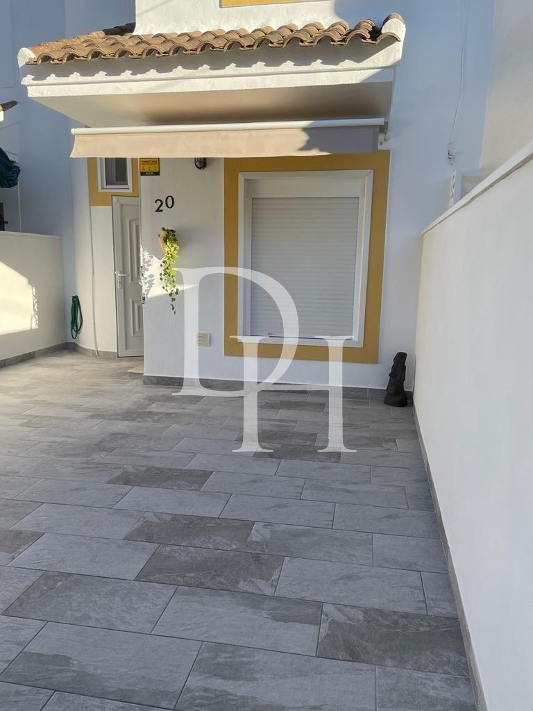 Дом / Таунхаус, Испания, регион Валенсия, Торревьеха, 185 000 € фото 4