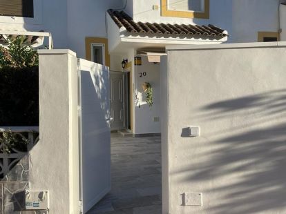 Дом / Таунхаус, Испания, регион Валенсия, Торревьеха, 185 000 € фото 2