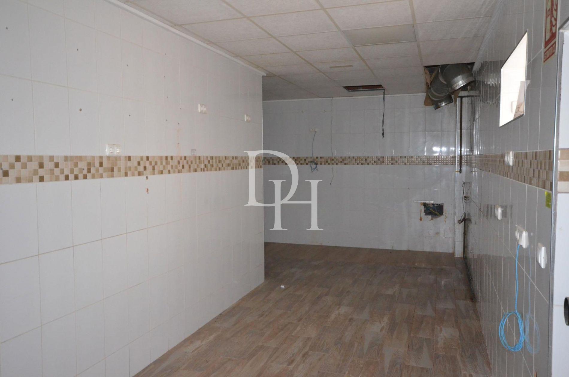 Коммерческая, Испания, регион Валенсия, Торревьеха, 375 000 € фото 14