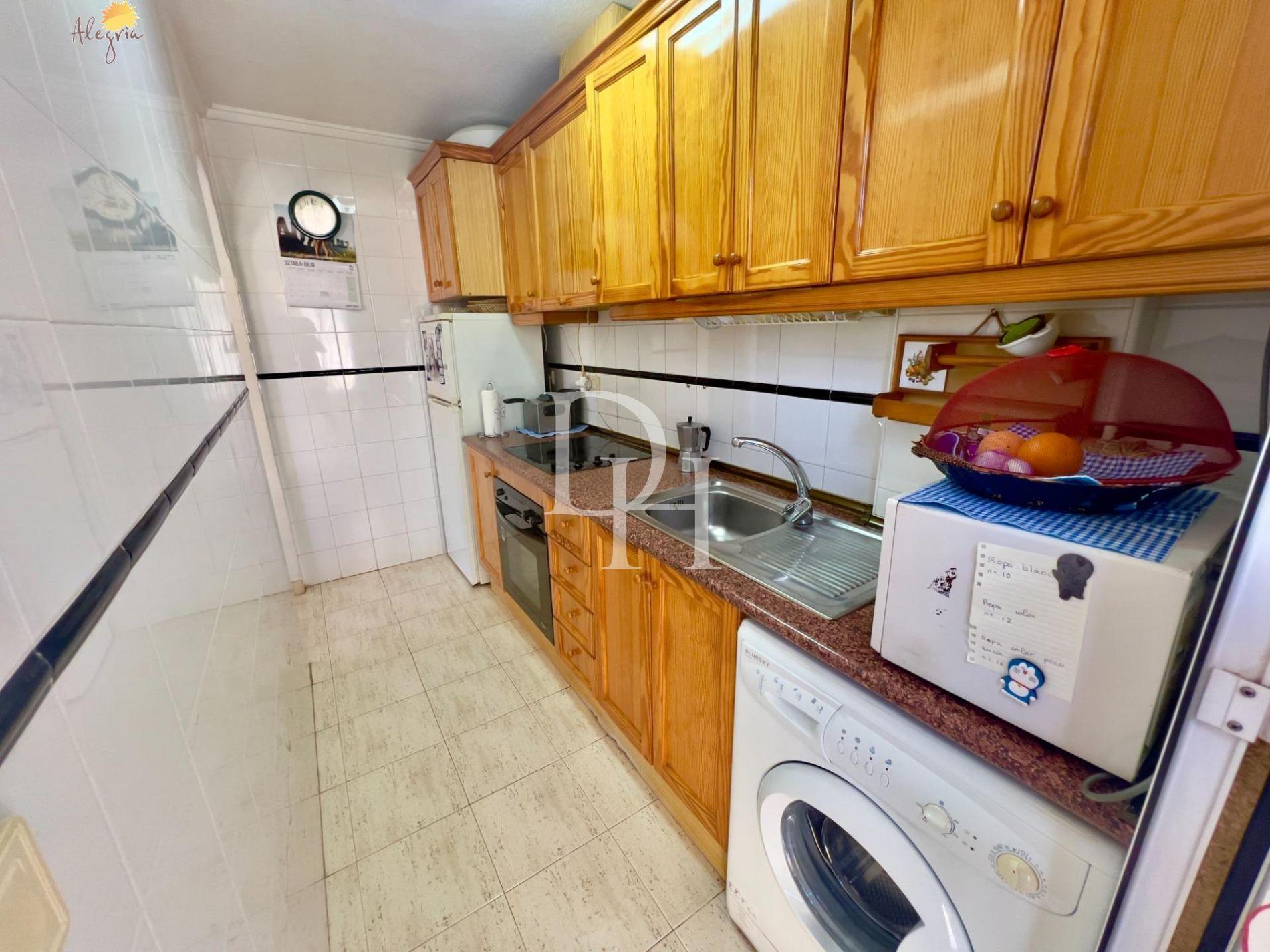 House / Townhouse, Spain, Valencia region, Torrevieja, 179 900 € photo 15