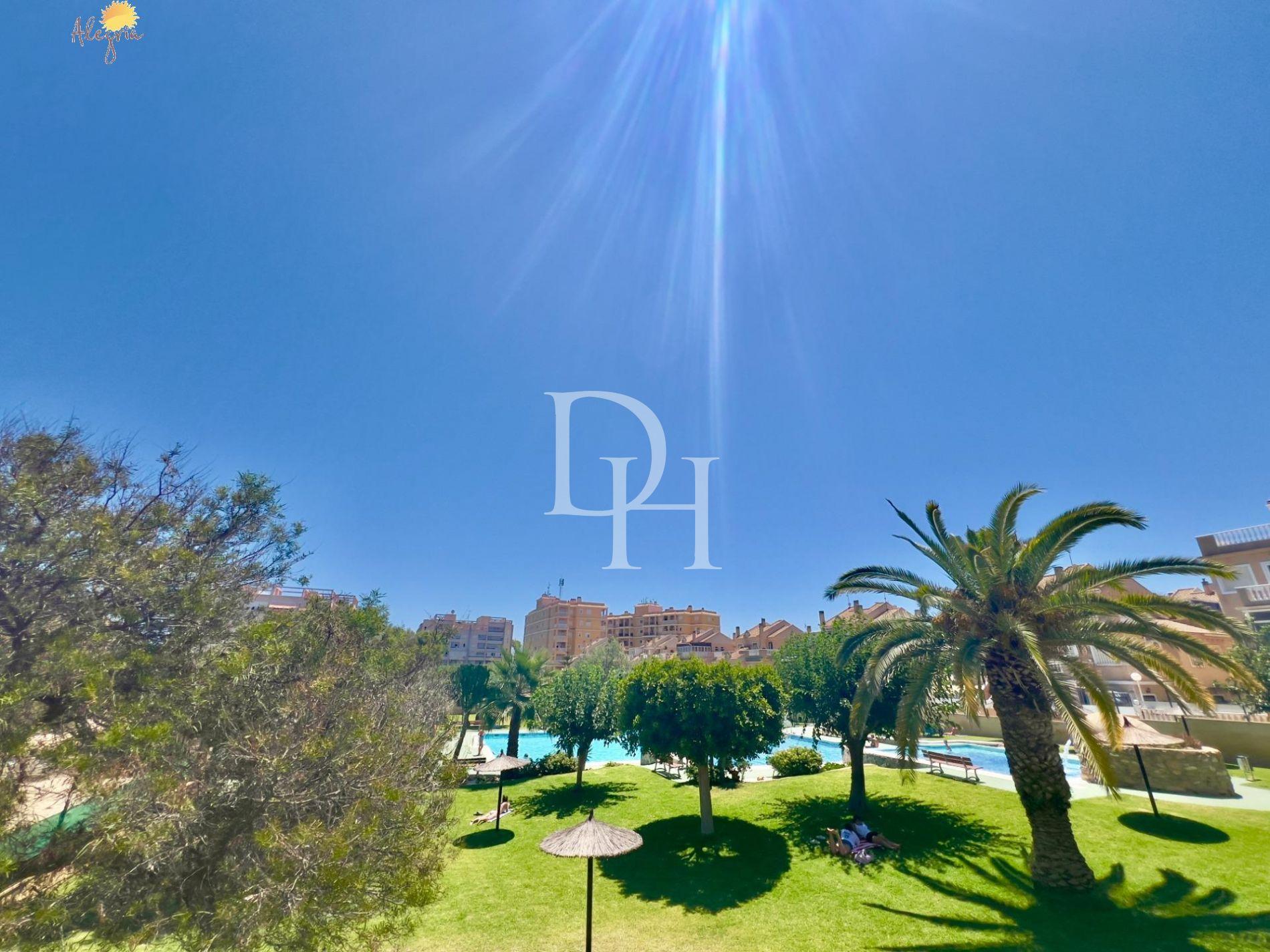 House / Townhouse, Spain, Valencia region, Torrevieja, 179 900 € photo 5