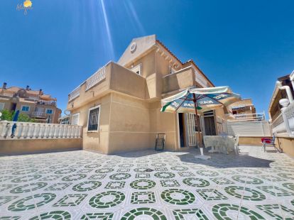 House / Townhouse, Spain, Valencia region, Torrevieja, 179 900 € photo 1