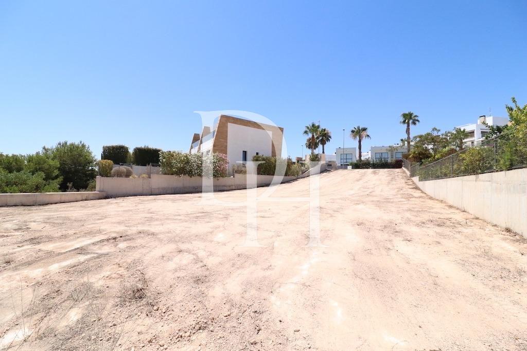Земля, Испания, регион Валенсия, Торревьеха, 370 000 € фото 1