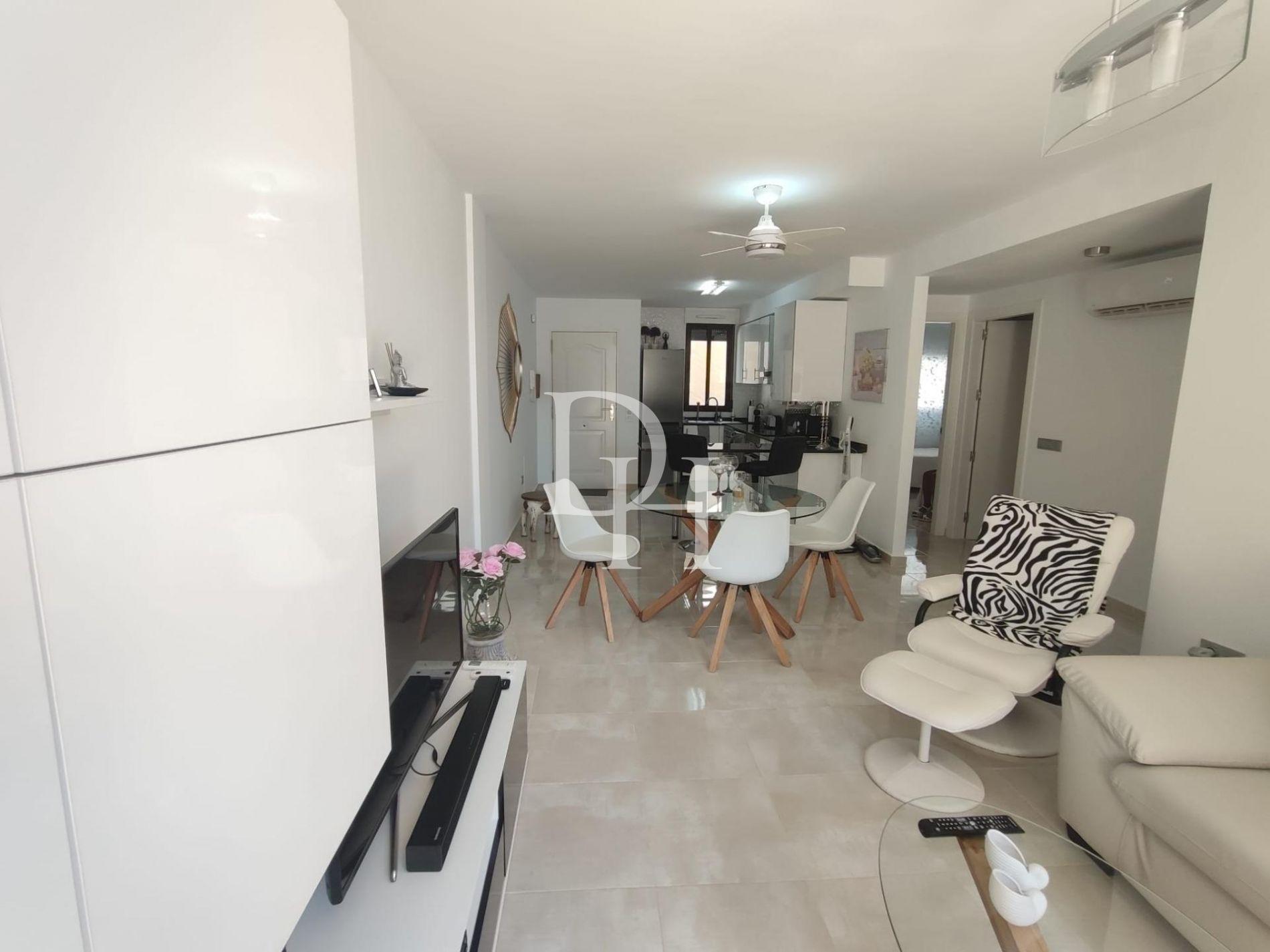 Дом / Таунхаус, Испания, регион Валенсия, Торревьеха, 172 000 € фото 11