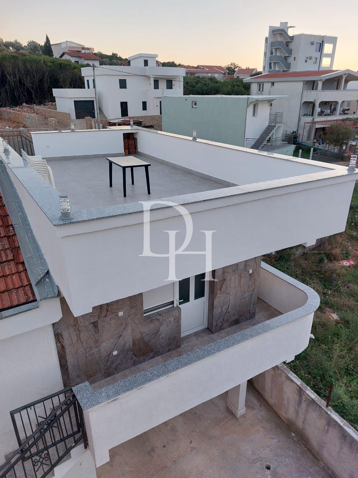 House / Cottage, Montenegro, С. Bar, Dobra Voda, 149 000 € photo 1