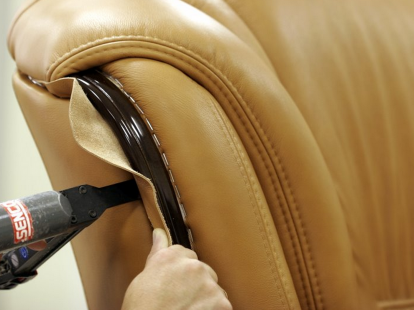 Sofa repair (ID:10339)