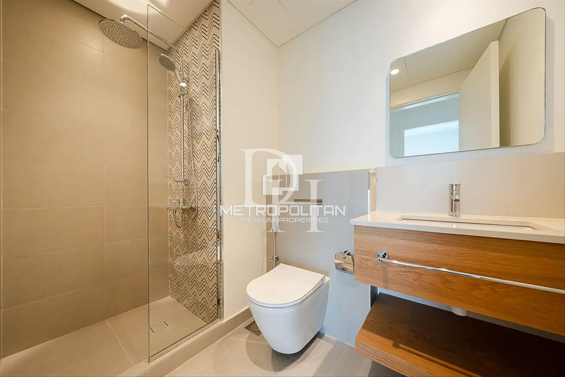 Apartments in Dubai Hills Estate in Dubai, UAE, 47m2 - for 1&nbsp;450&nbsp;000Dh - Ref: 67105 photo 12