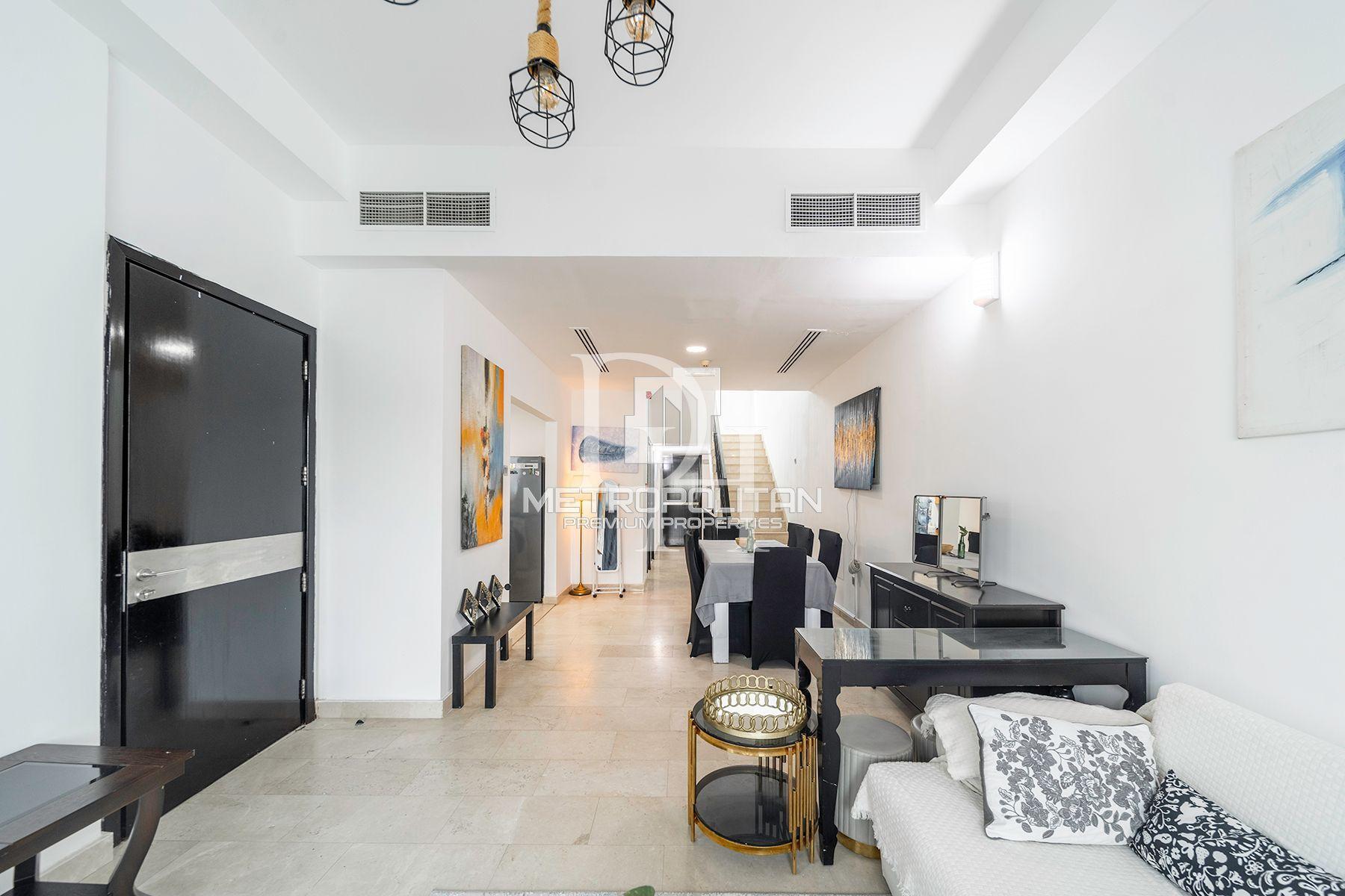 House / Townhouse, UAE, Emirate of Dubai, Jumeirah, 3 750 000 Dh photo 4