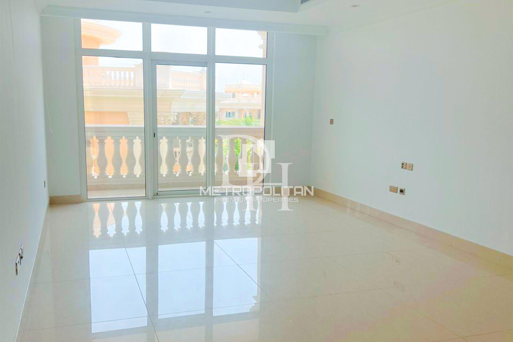 Apartments, UAE, Emirate of Dubai, Palm Jumeirah, 4 850 000 Dh photo 3