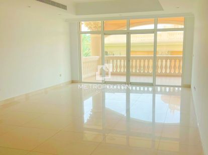 Apartments, UAE, Emirate of Dubai, Palm Jumeirah, 4 850 000 Dh photo 2