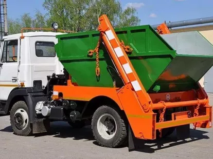 Garbage collection by container in Greece (ID:10510)