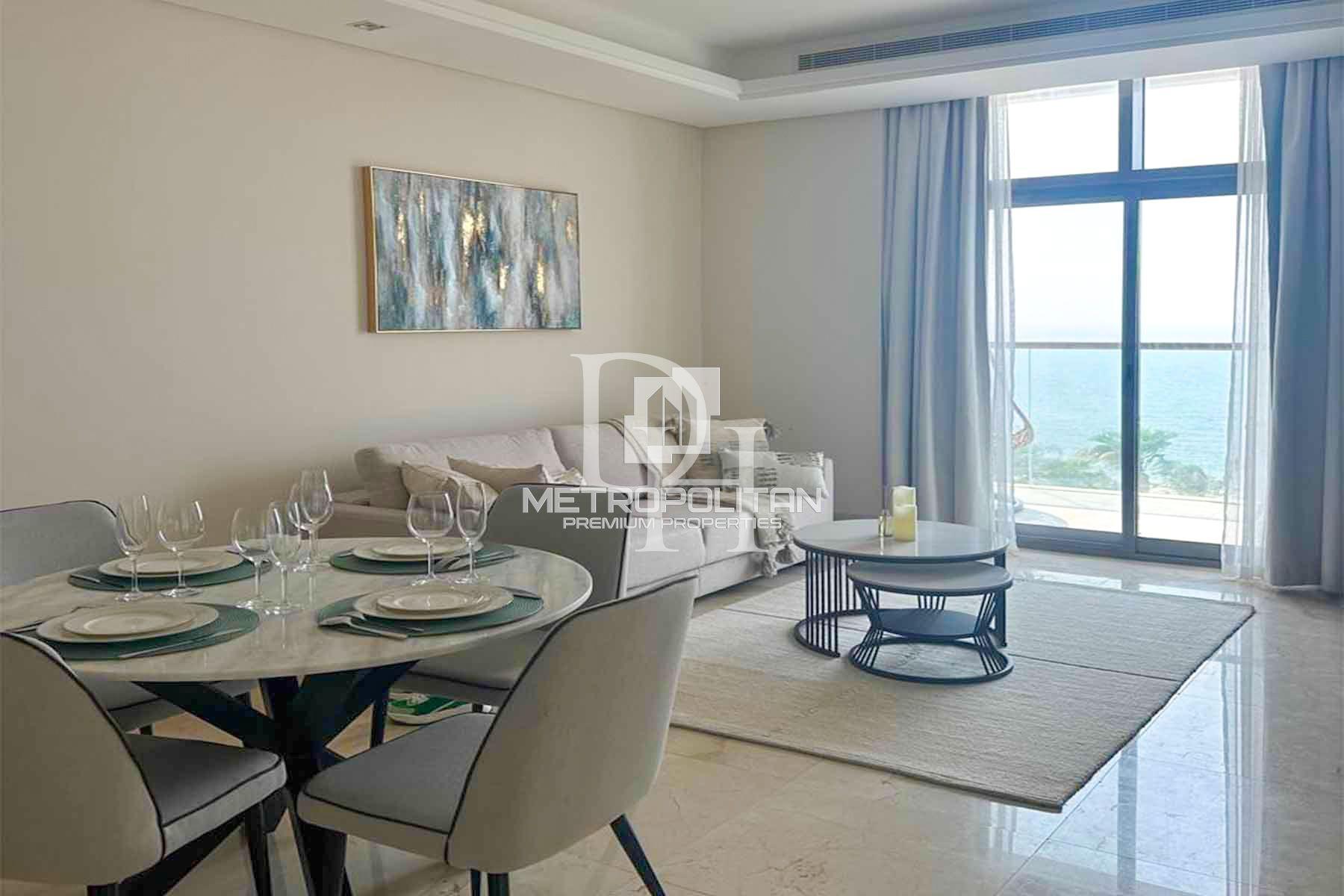 Apartments, UAE, Emirate of Dubai, Palm Jumeirah, 4 150 000 Dh photo 2