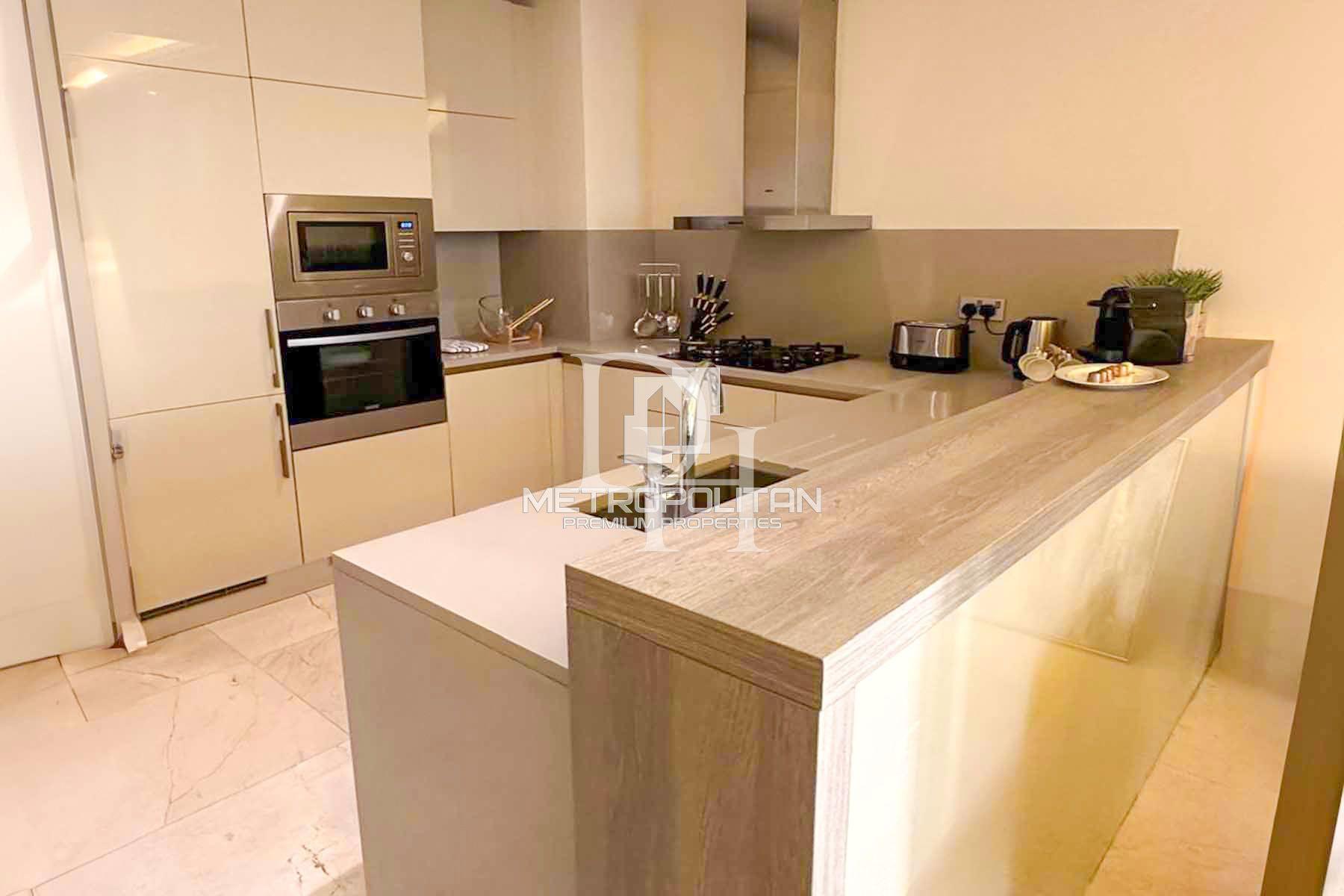 Apartments, UAE, Emirate of Dubai, Palm Jumeirah, 4 150 000 Dh photo 6