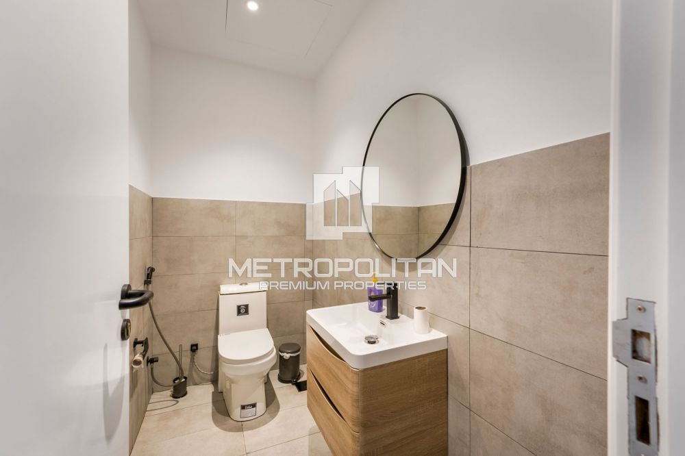 Недалеко от торгового центра Dubai Mall / Burj Khalifa в Дубае - 250000Dh - Ref: 10560 фото 13