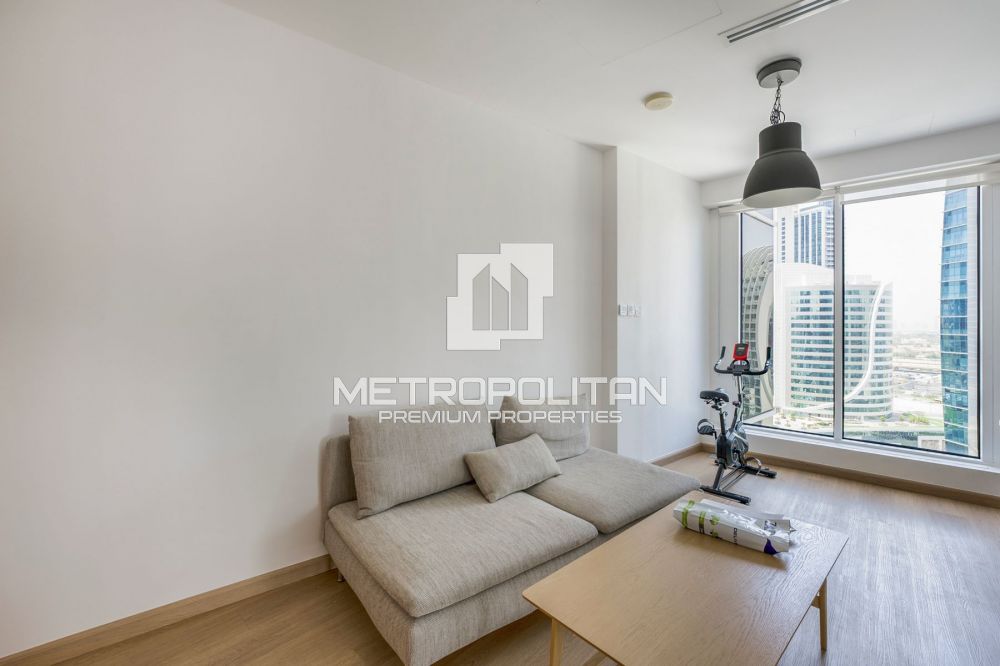 Недалеко от торгового центра Dubai Mall / Burj Khalifa в Дубае - 250000Dh - Ref: 10560 фото 9