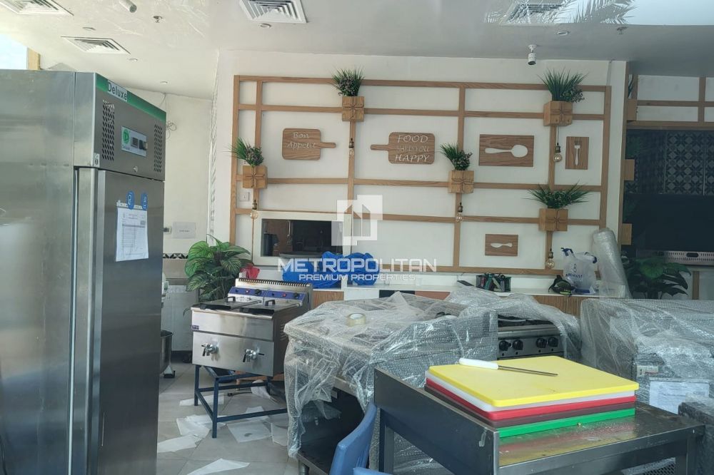 Расположенный на Шейх-Зайд-роуд, небоскреб DXB Tower в Дубае - 516000Dh - Ref: 10611 фото 4