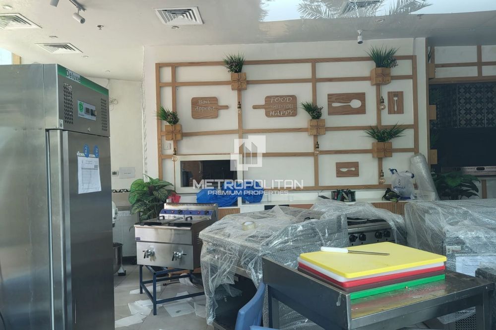 Расположенный на Шейх-Зайд-роуд, небоскреб DXB Tower в Дубае - 516000Dh - Ref: 10611 фото 5