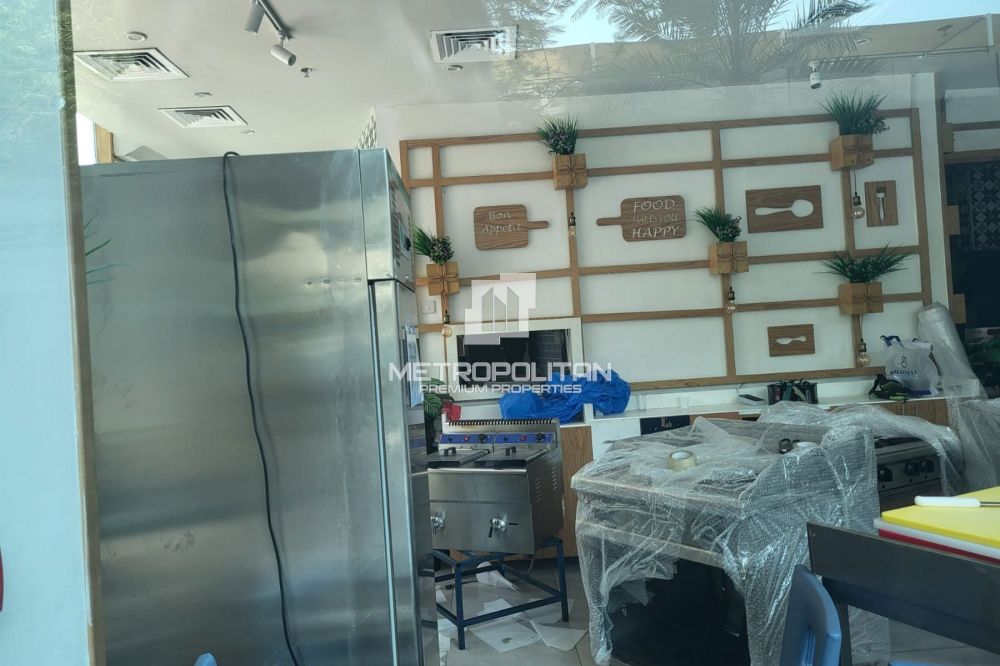 Расположенный на Шейх-Зайд-роуд, небоскреб DXB Tower в Дубае - 516000Dh - Ref: 10611 фото 7