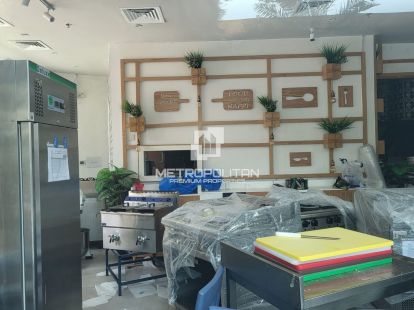 Расположенный на Шейх-Зайд-роуд, небоскреб DXB Tower в Дубае - 516000Dh - Ref: 10611 фото 5