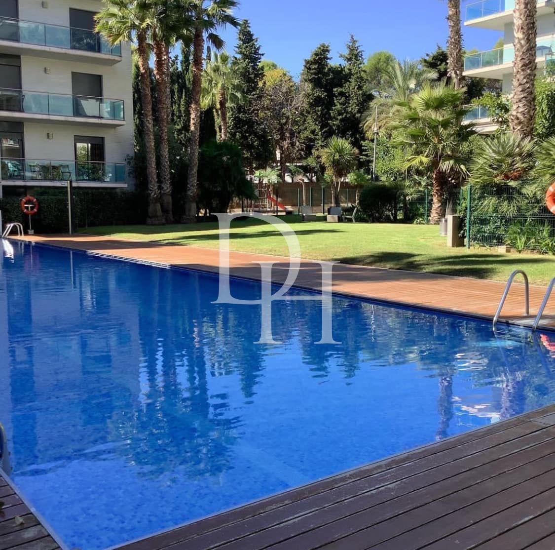 Apartments, Spain, Catalonia, Lloret de Mar, 250 000 € photo 1