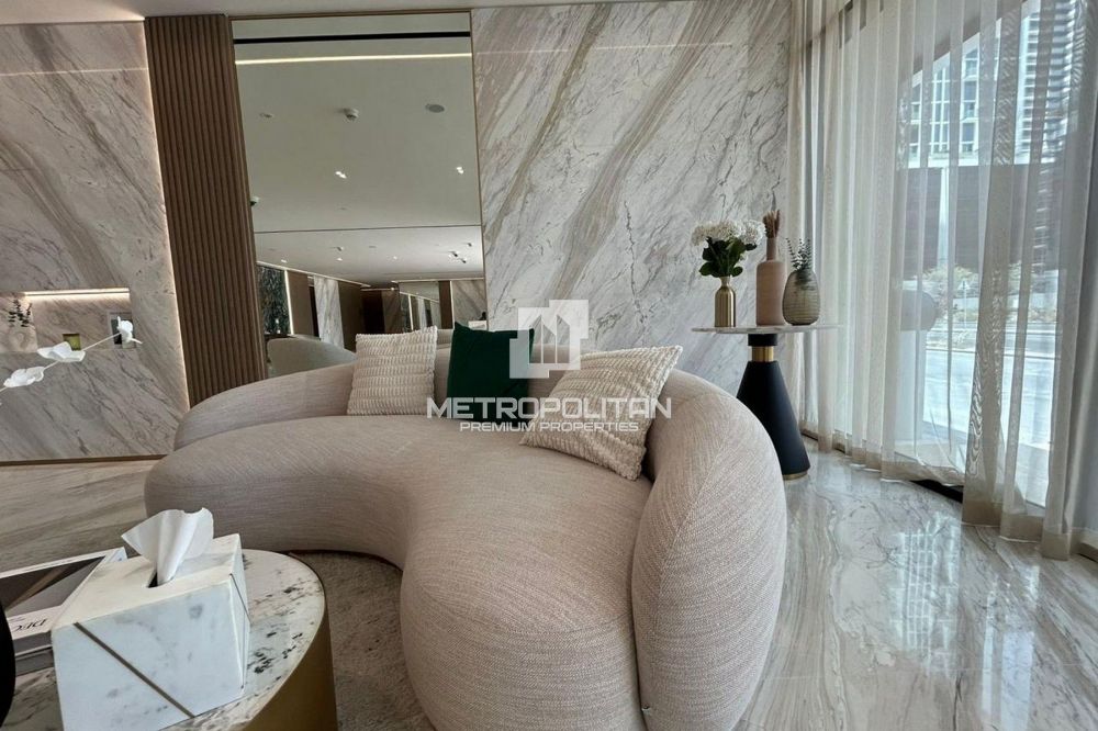 Офисное помещение в Emerald JVC на Джумейра Виллидж Серкл в Джумейре - 220000Dh - Ref: 10894 фото 2