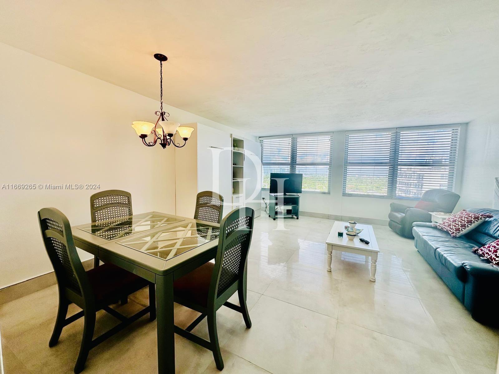 Apartments, USA, Florida, Miami, 299 000 $ photo 12